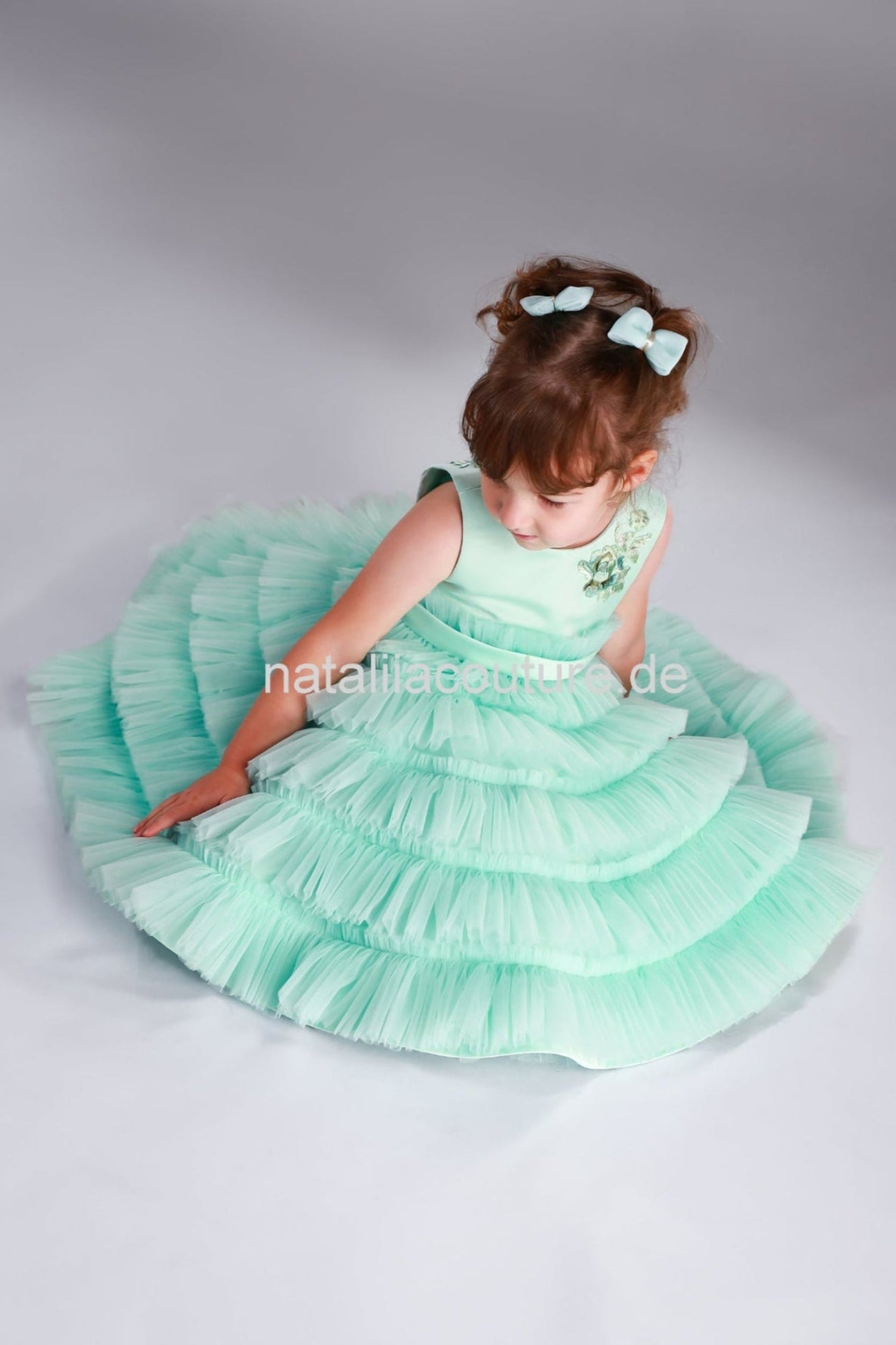 Blumenmädchen Kleid Hochzeit, Mintgrün/Grün Gr.86-122 - Atelier de Couture Nataliia