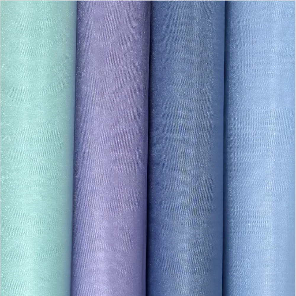 Tüll mittelfest, Crystal Tüll 300cm breit. Mint, Lila, Blau-Grau, Blau. Crystal Tüll kaufen in Deutschland bei Atelier de Couture Nataliia. Für Tüllröcke und Tüllkleider
