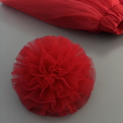 Haargummis mit Bommeln aus Tüll in Rot – Hochwertiger Haarschmuck für Mädchen bei Atelier de Couture Nataliia in Deutschland bestellen.