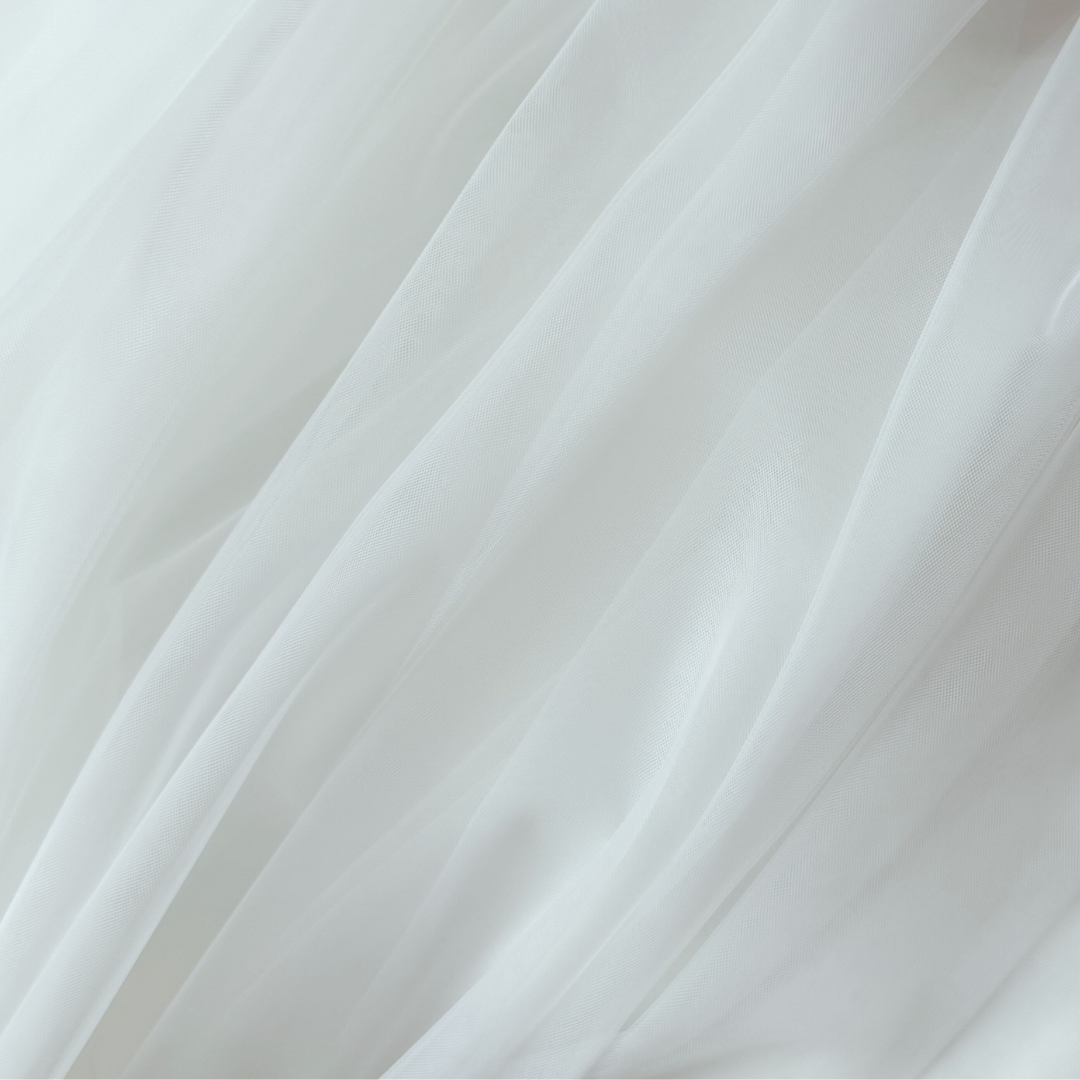 Tüll wollweiß, offwhite, Hayal Tüll  300cm breit - für Tüllkleider, Tüllröcke, Dekorationen. Tüll in Deutschland kaufen bei Atelier de Couture Nataliia