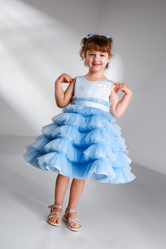 Blumenmädchenkleid in Blau aus Tüll und Satin, Vorderansicht, nach Maß bestellbar in Wunschgröße