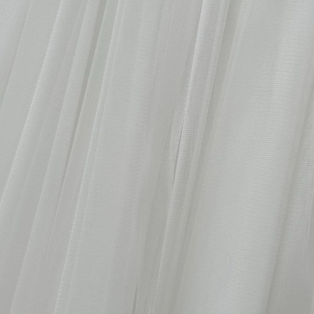 Tüll Stoff offwhite 300 cm breit, weich und matt