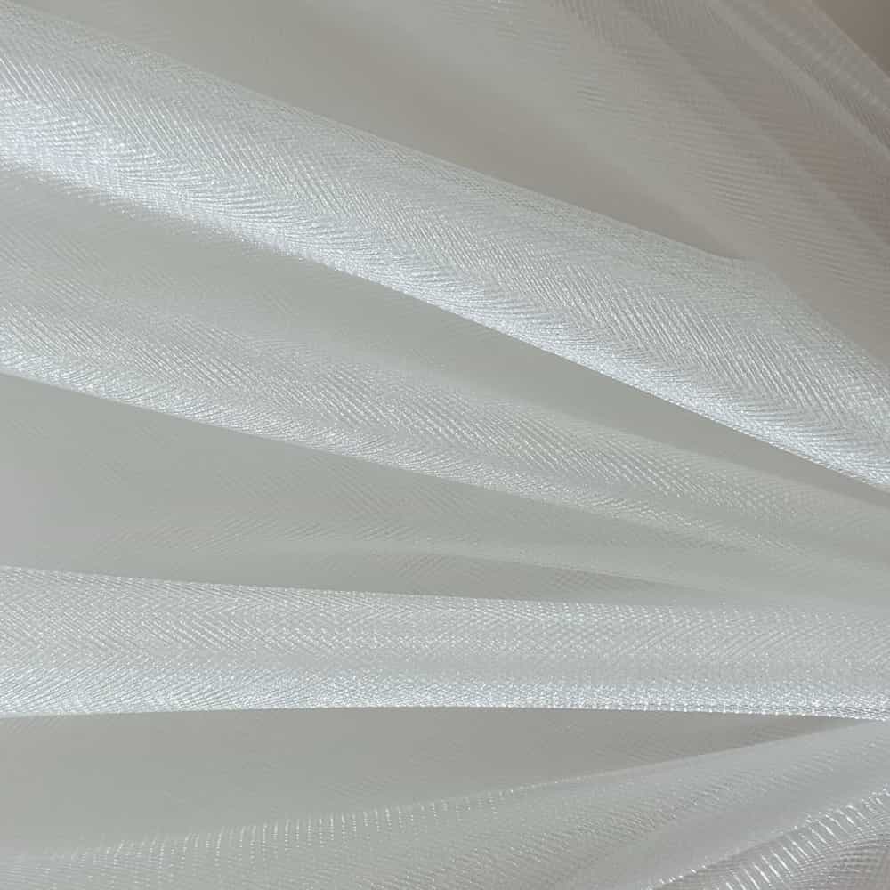 Tüll Stoff offwhite 300 cm breit, elegant und leicht glänzend