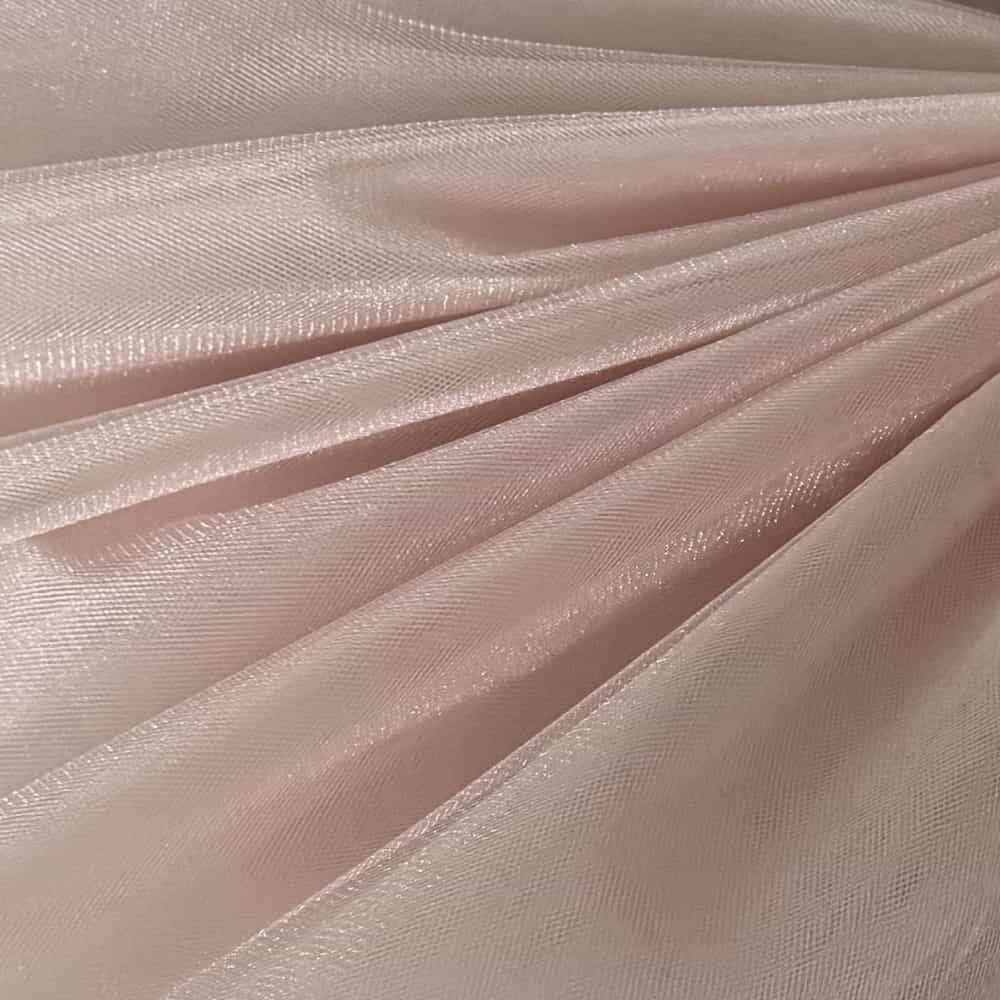 Tüll Stoff pastellfarben 300 cm breit, leicht glänzend und fein
