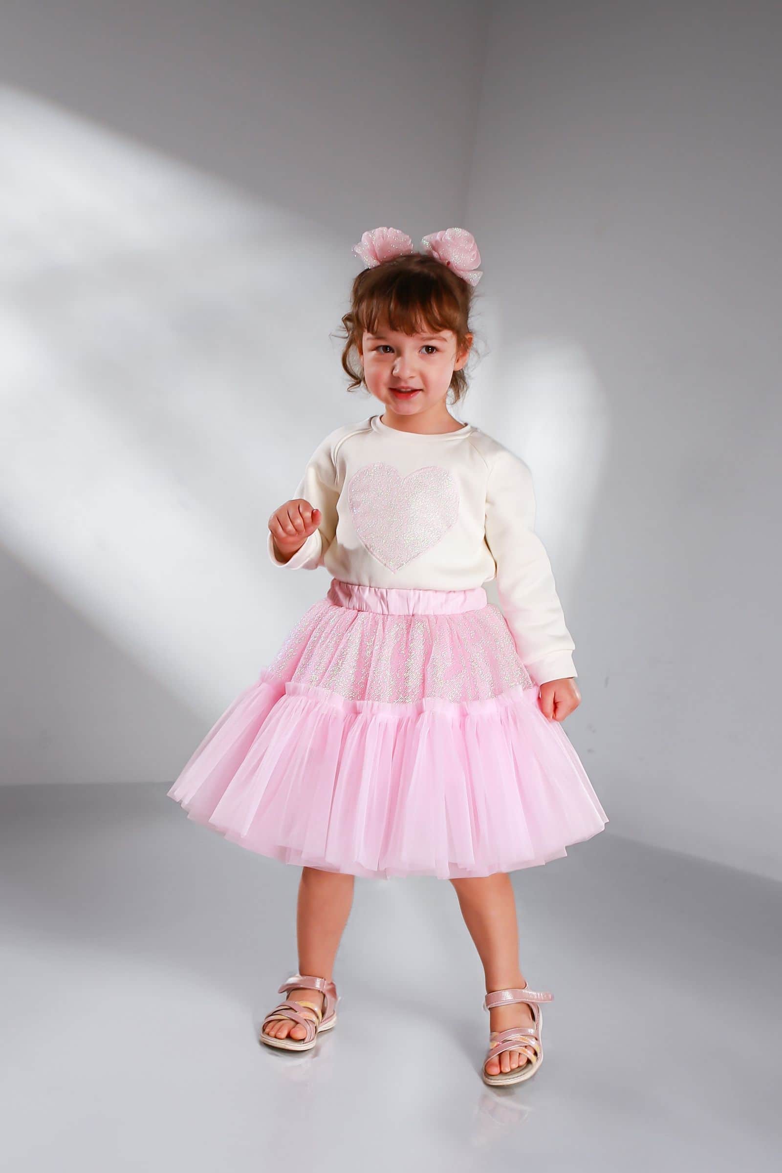 Mädchen Outfit mit rosa Glitzer Tüllrock und weißem Sweatshirt, hochwertiger Tüllrock für Mädchen, festliche Kleidung und Einschulungs-Outfit