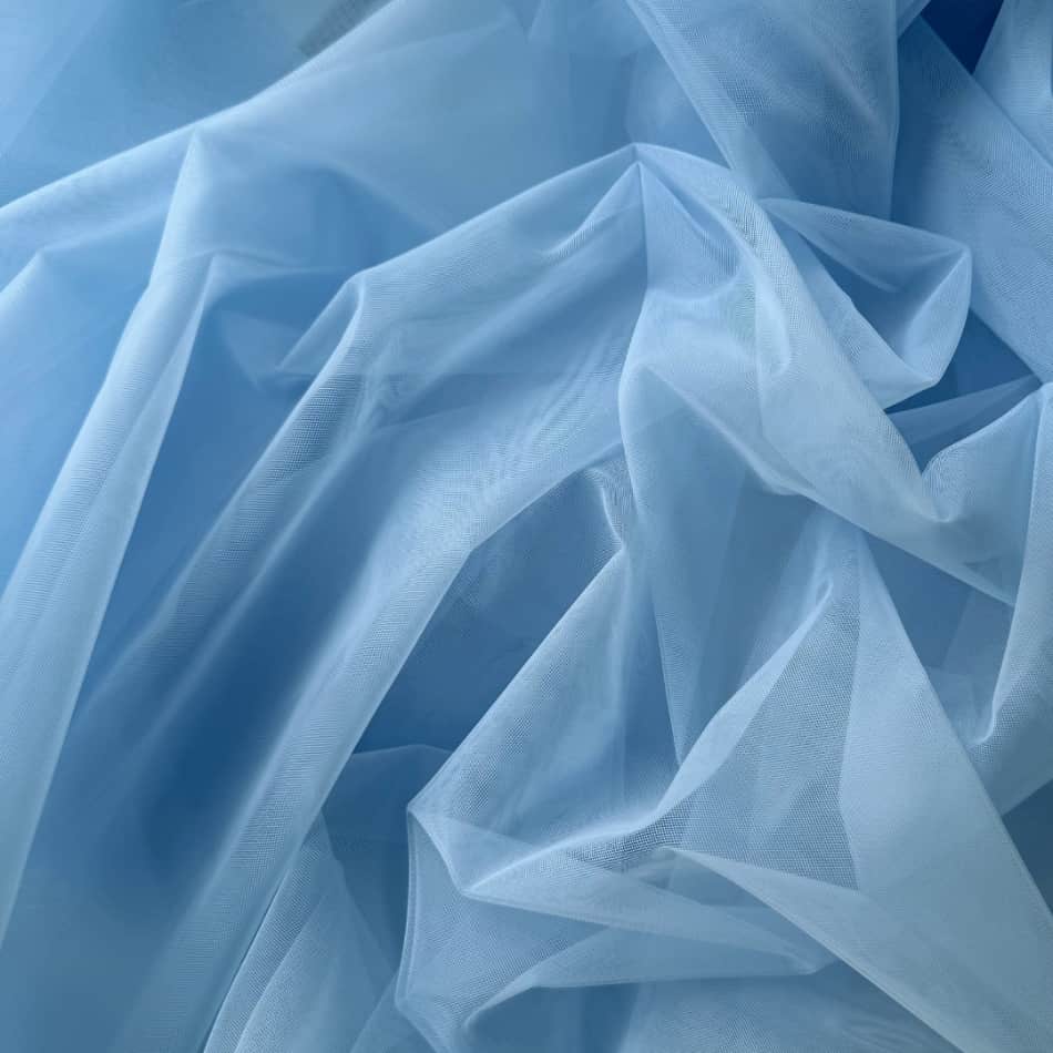 Blauer Tüllstoff für Blumenmädchenkleid, 300 cm breit, ideal für festliche Kleider nach Maß